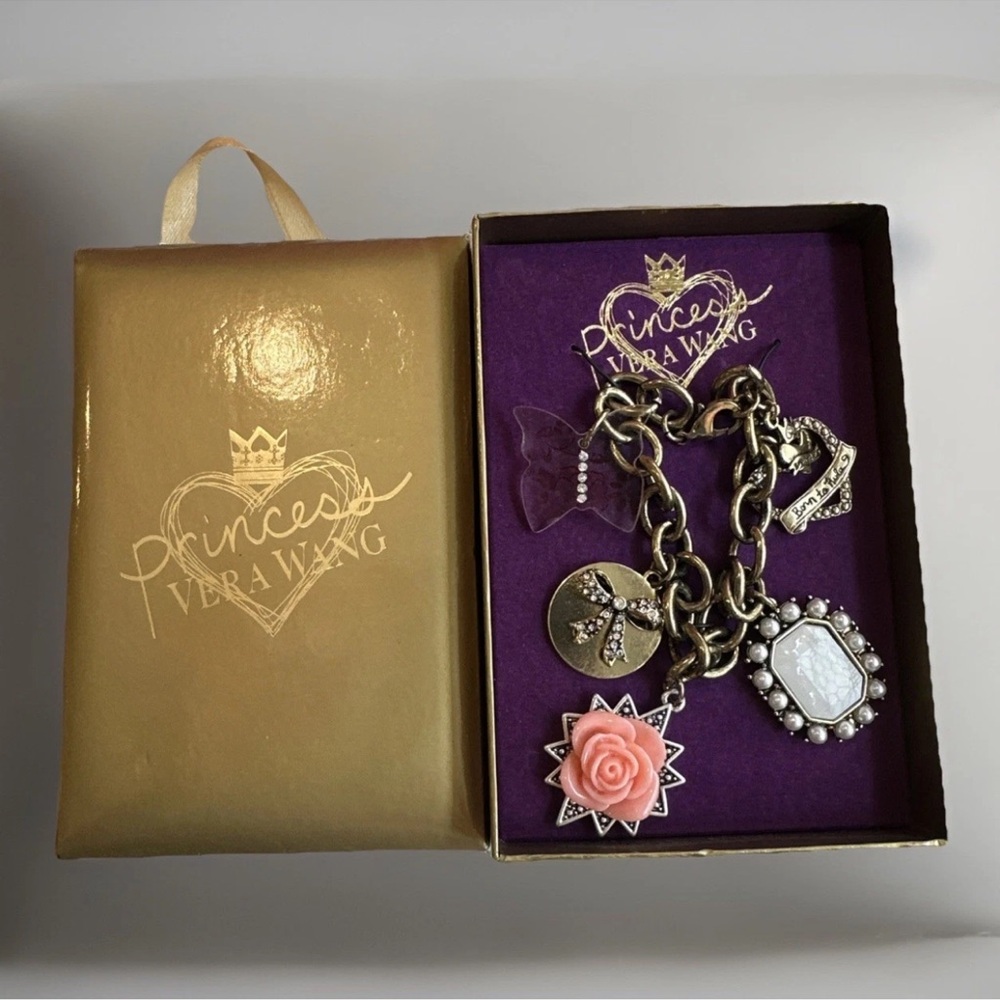 Princess Vera Wang Born to Rule Charm Bracelet NEW